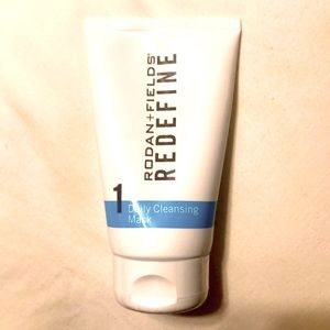 Rodan + Fields Redefine Daily Cleansing Mask